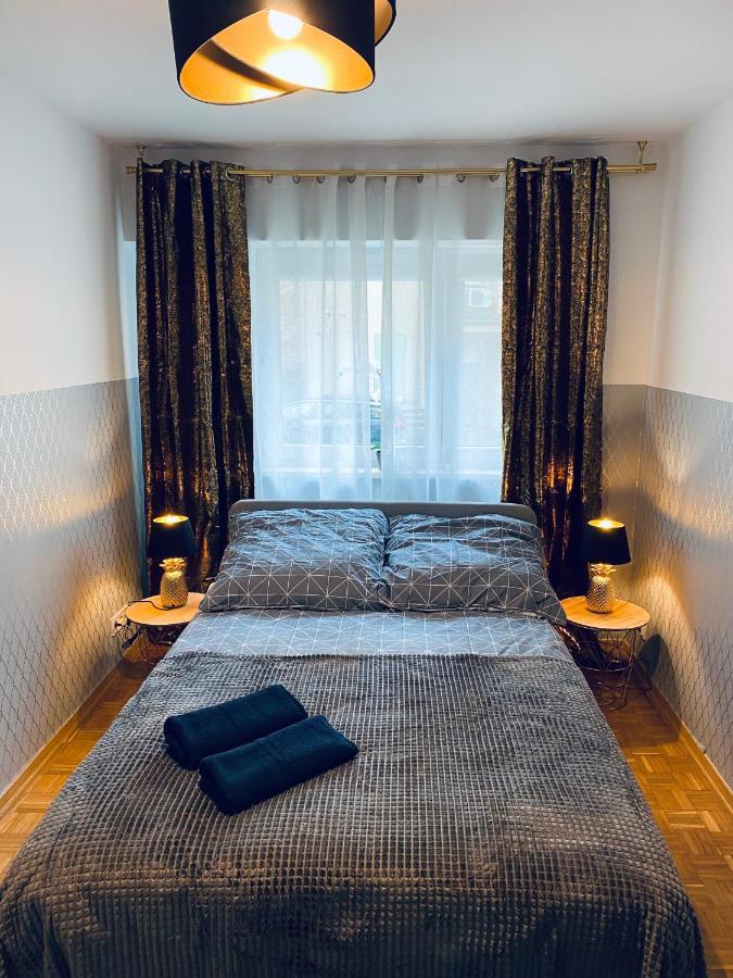 Clicktheflat Solidarnosci City Center Apart Rooms Варшава Экстерьер фото